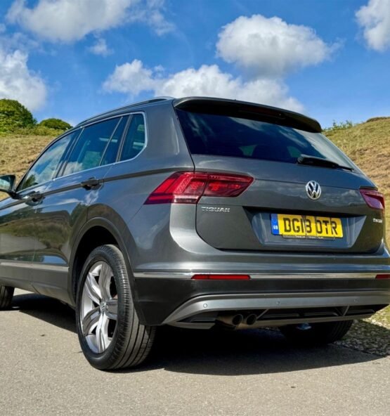 volkswagen tiguan suv diesel da9dceccceeb 555x592