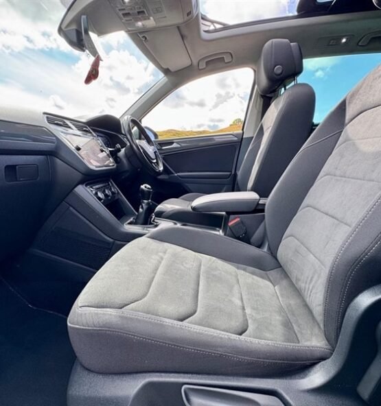 volkswagen tiguan suv diesel f7ddfbed76d1 555x592